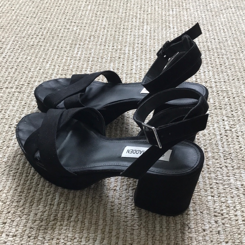 Steve Madden black suede sandals